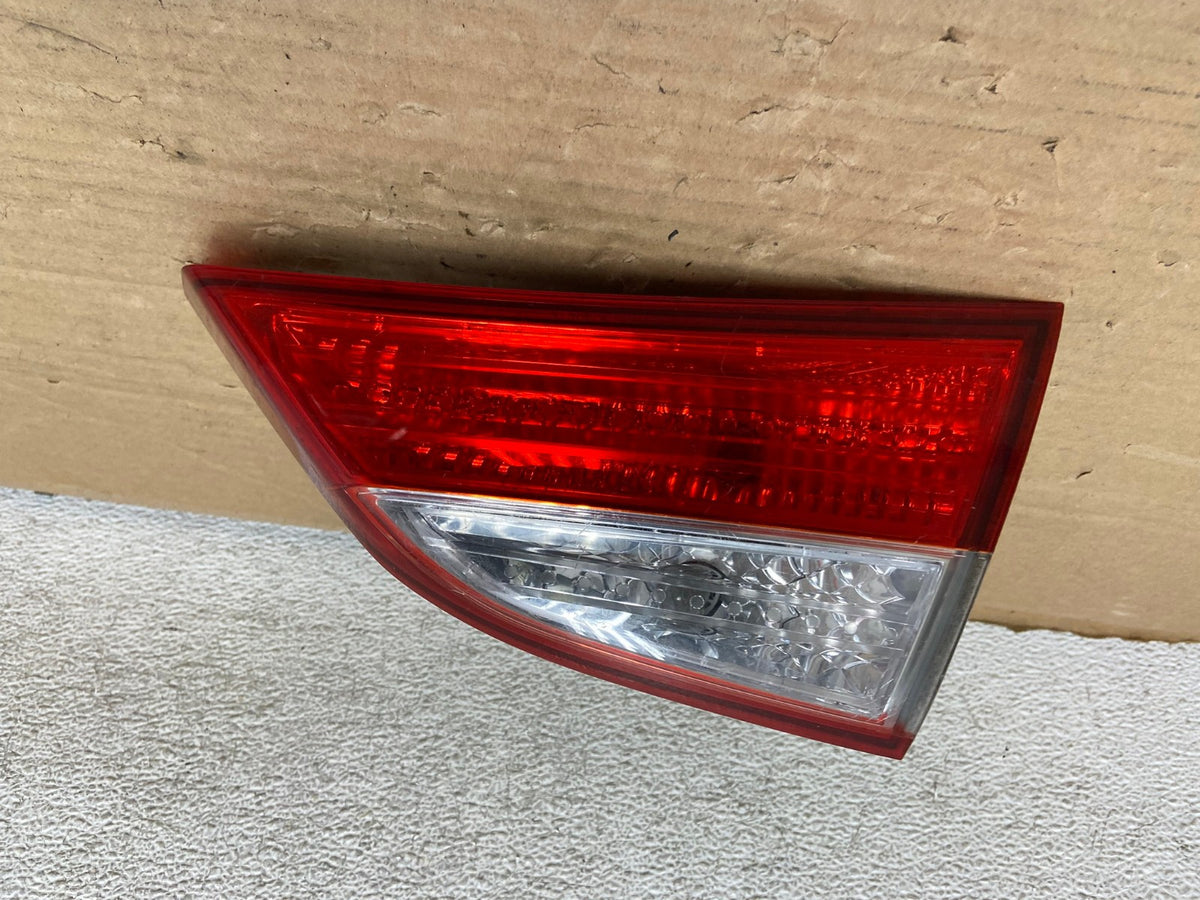 2011 2012 2013 Hyundai Elantra Inner Tail Light Right Passenger AG8255 LK0