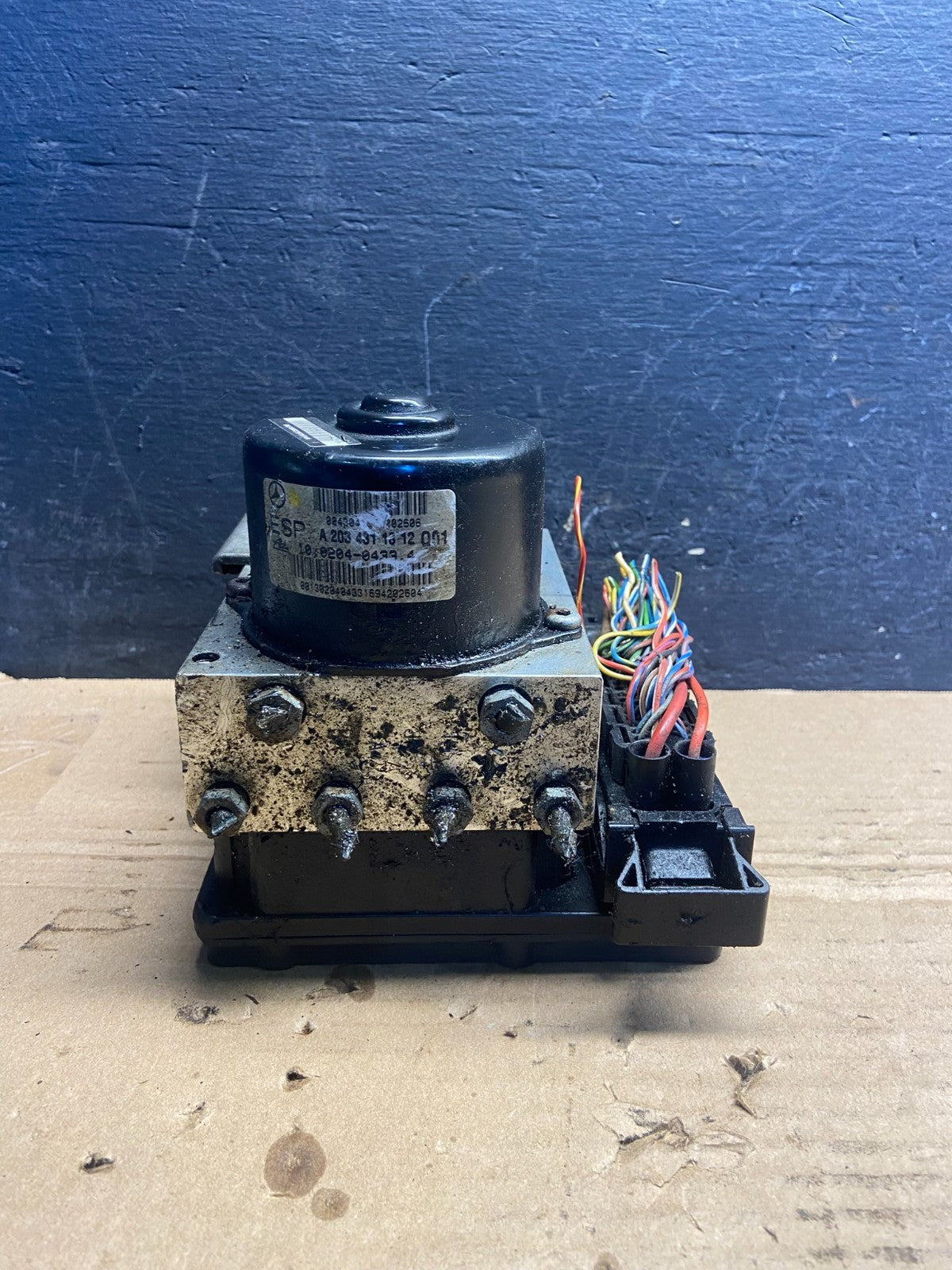 2002-2005 Mercedes W203 C230 CLK500 ABS Anti Lock Brake Pump Module ae2454 DG4