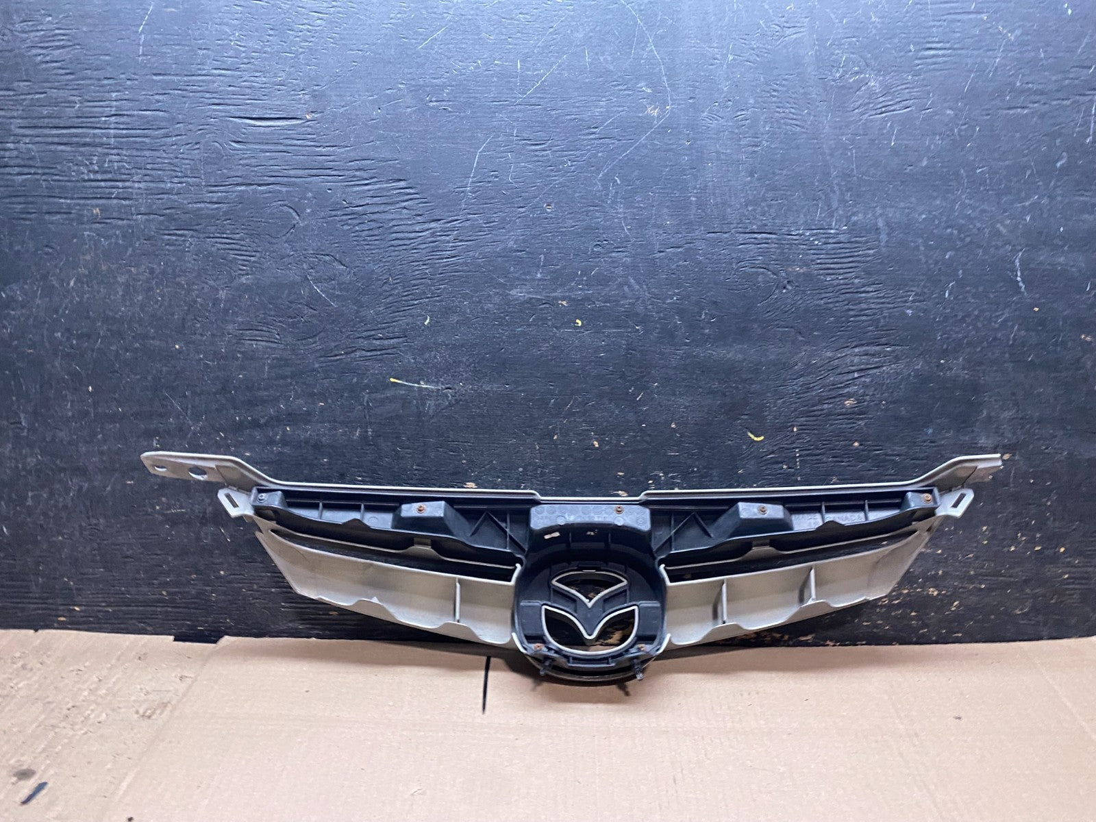 2006 2007 2008 Mazda Mazda 6 Front Grille Grill x3643 DG7