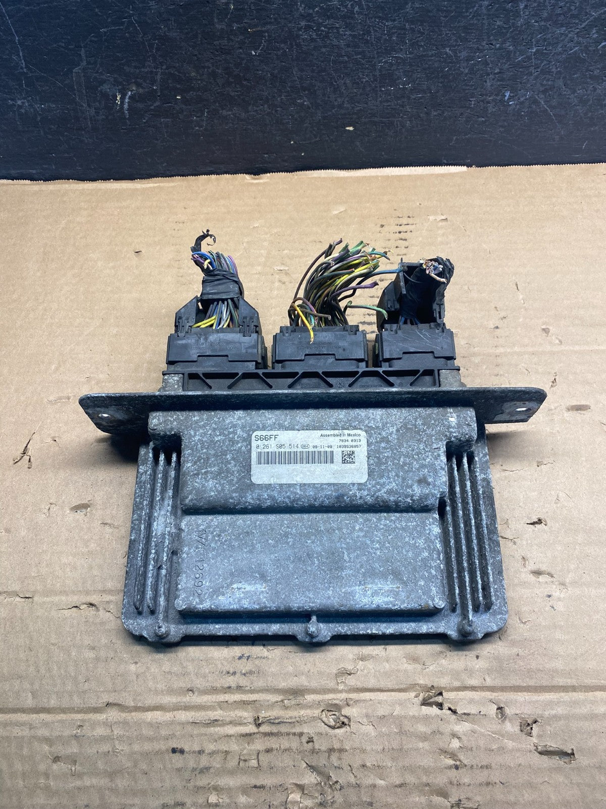 2009 2010 Ford Van E150 E250 5.4L Engine Control Module Unit ECU ad9384 DG0