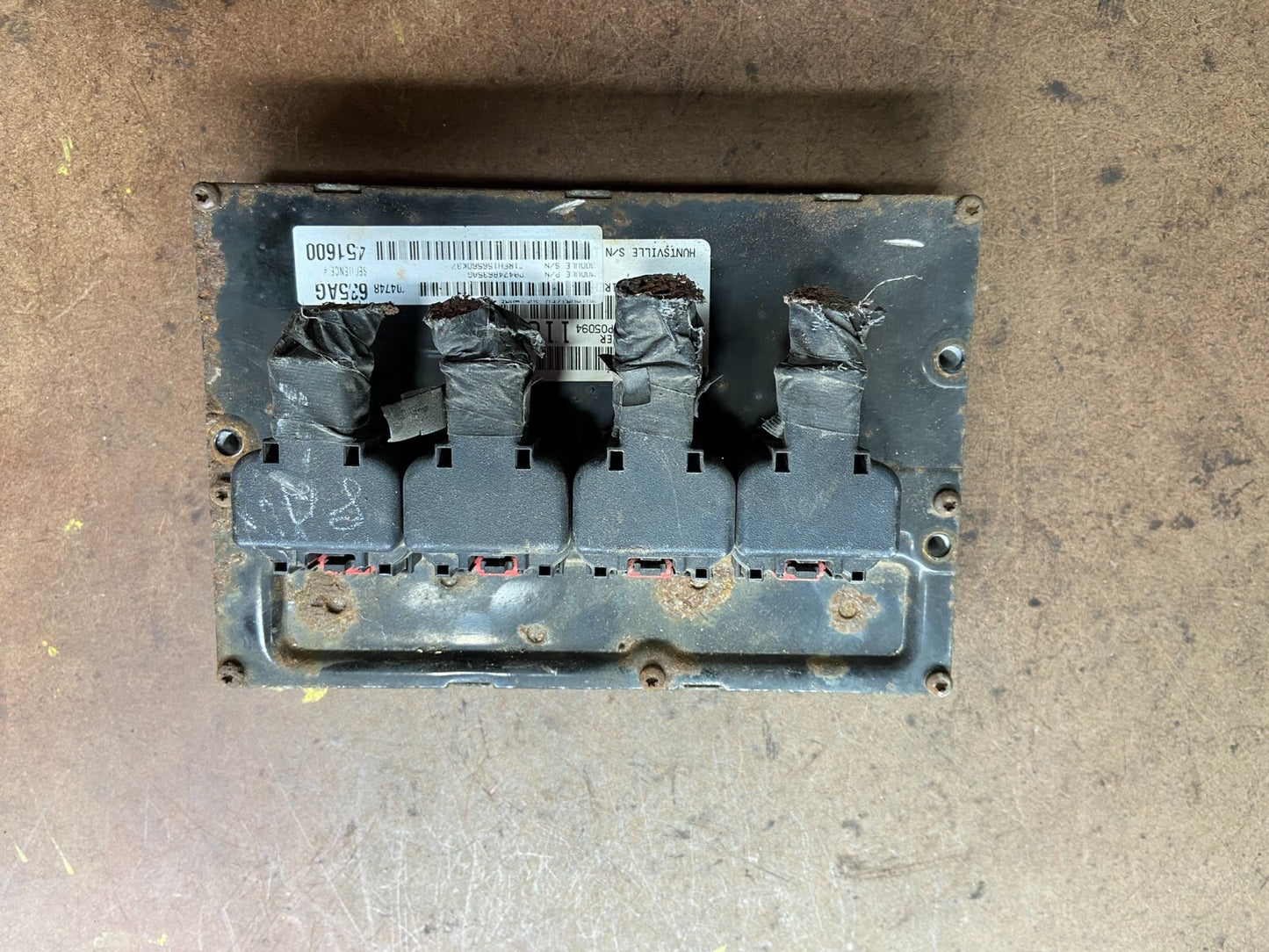 2004 Dodge Caravan 3.8L Engine Computer Module ECU ECM OEM H8779 DG10