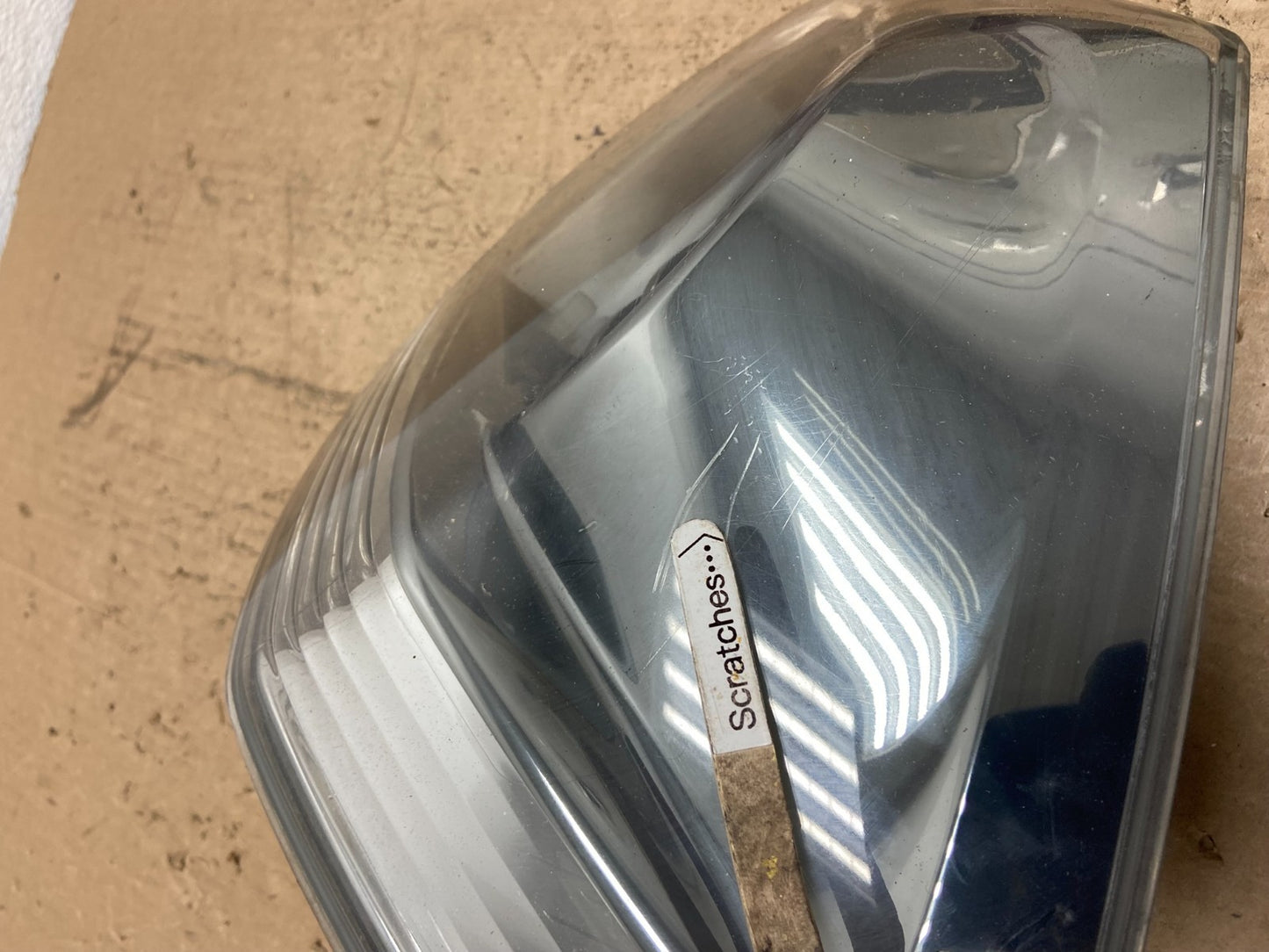2006 to 2007 Lexus RX400H Right Passenger RH Side Tail Light AC7226 DW3