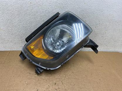 2003 to 2006 Honda Element Right Passenger Rh Side Headlight AI9060 DW0