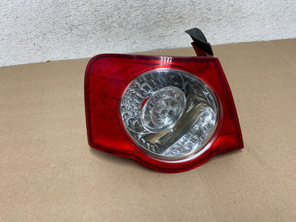 2006 to 2010 Volkswagen Passat Sedan Left Driver Side Tail Light AG4500 GD0