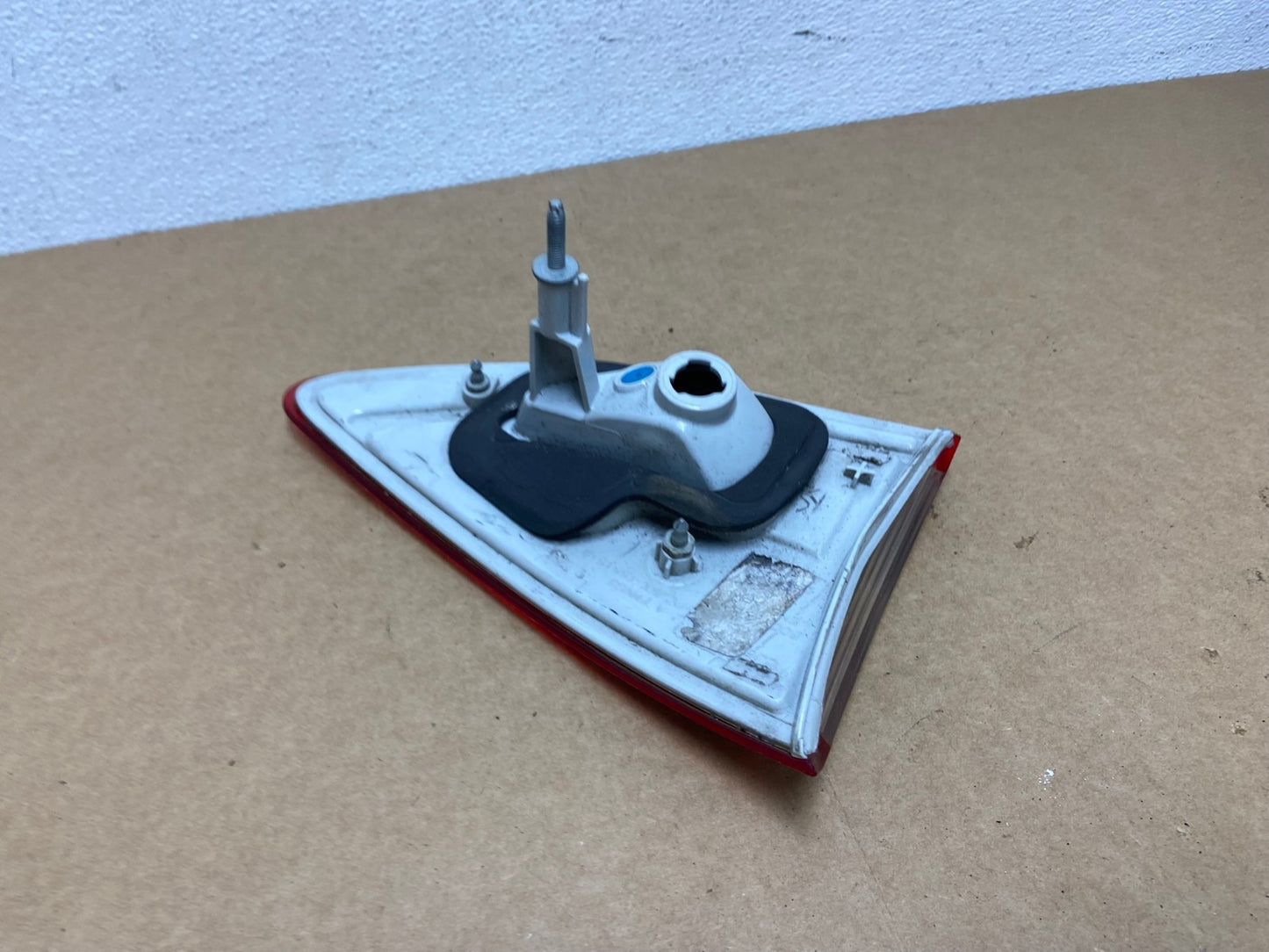 2013 to 2016 Ford Escape Right Passenger RH Side Inner Tail Light OEM AC1679 LK4