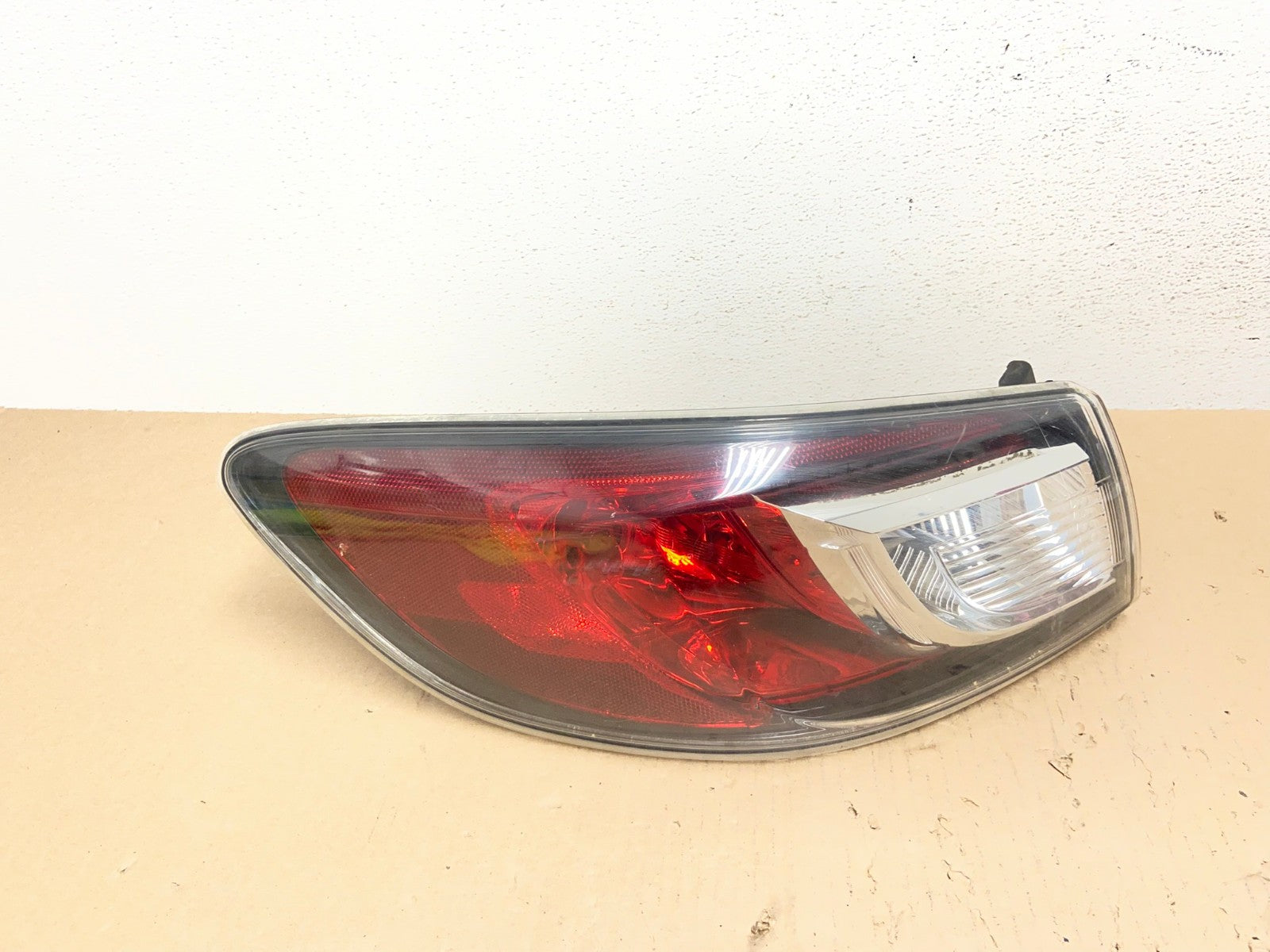 2010 2011 2012 2013 Mazda 3 Left Driver Lh Side Tail Light AE7360 LK0