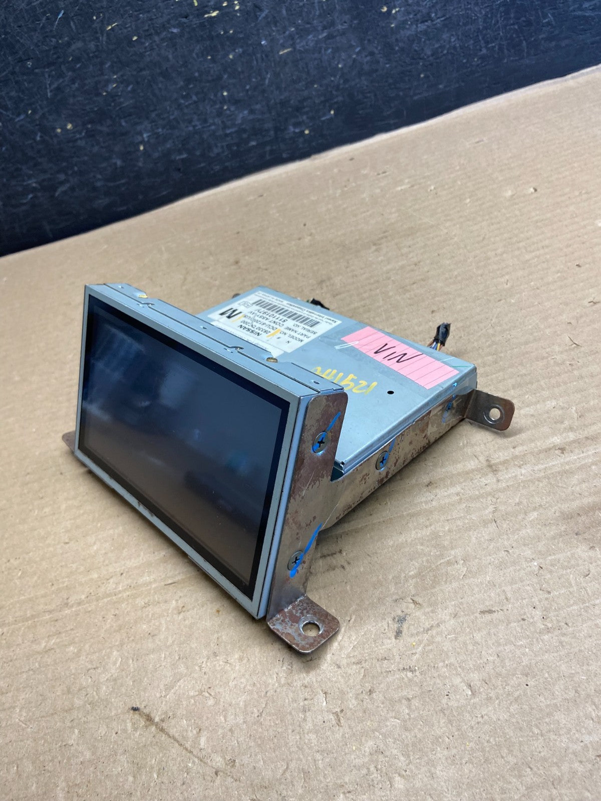 2006 to 2009 Nissan Pathfinder Radio Display Information Screen AH1521 DG2