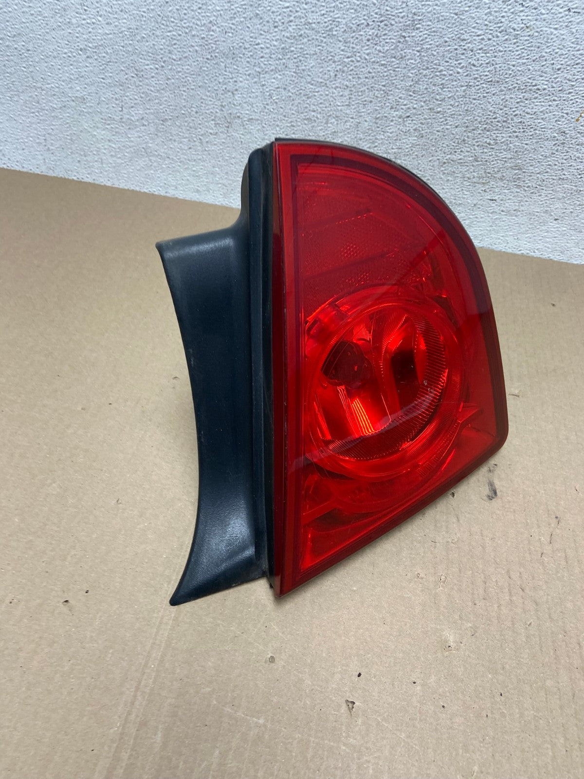 2008 2012 Chevrolet Malibu Right Passenger RH Side Tail Light AE6930 LK2