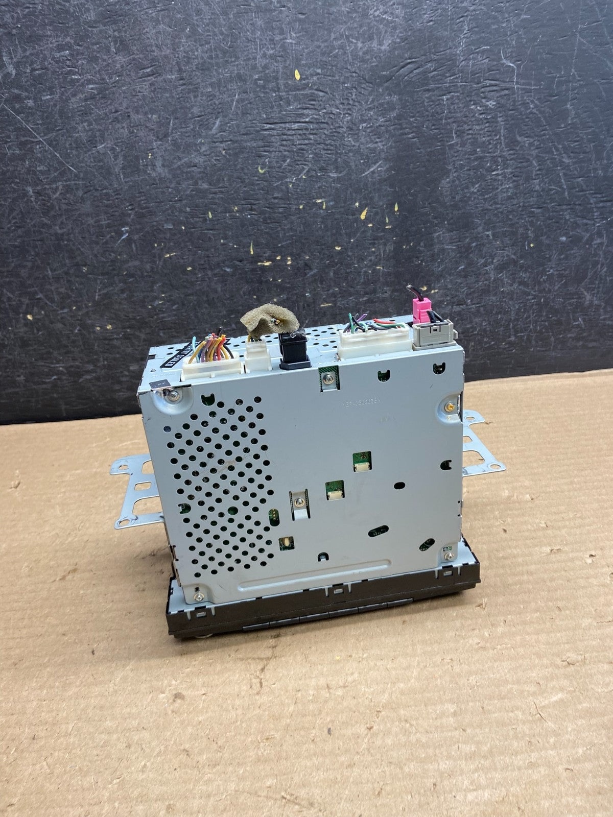 2015 to 2016 Nissan Sentra Versa Radio CD Player AM/FM 281859MB0A AH3700 DG7