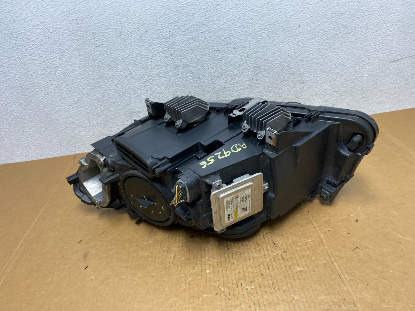 2011-2013 BMW 5 Series F10 Right Passenger Xenon HID AFS Headlight AD9256 DW8