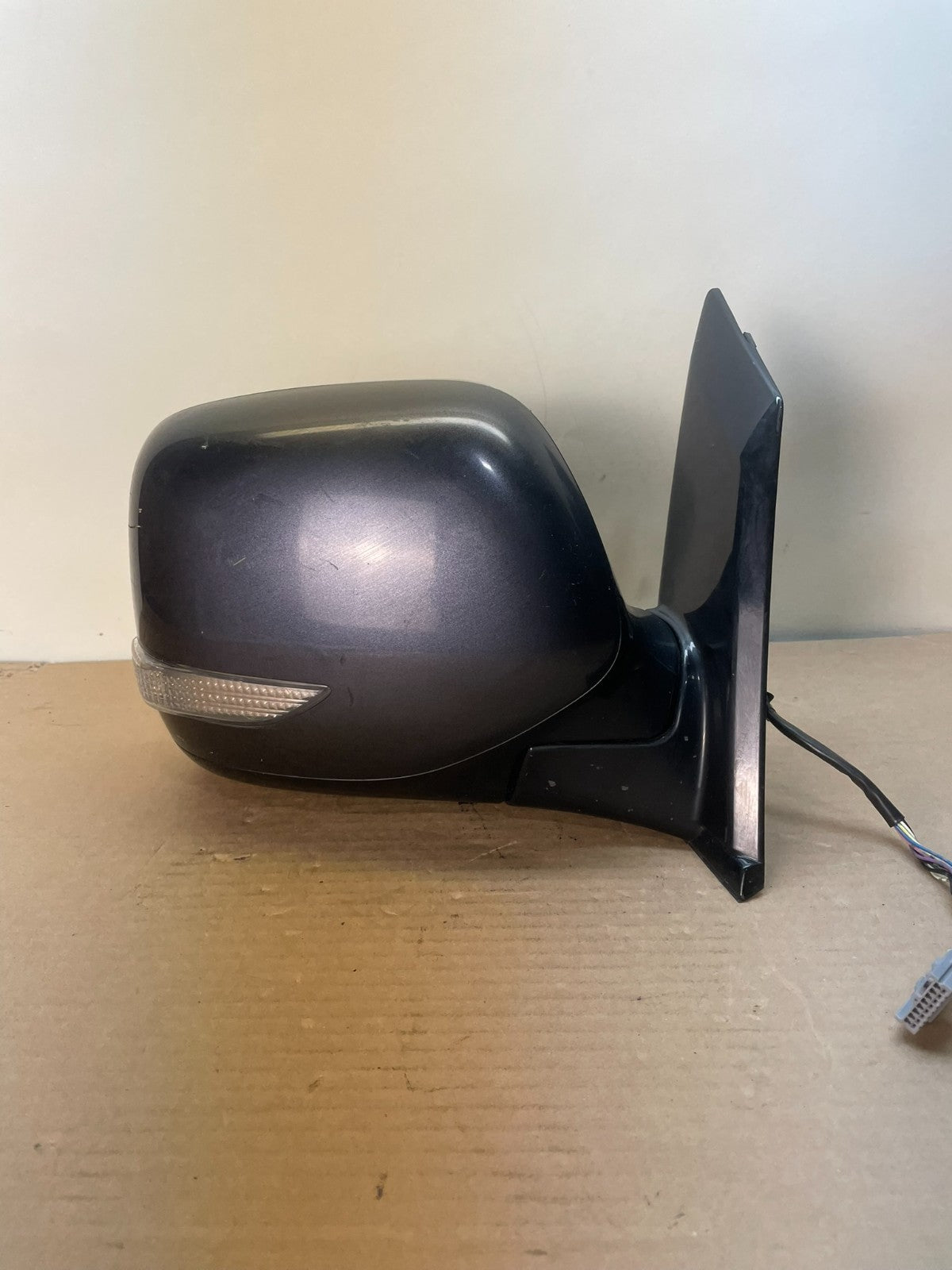 2008 - 2014 Subaru Tribeca Right Passenger Side View Mirror AH8794 DW0
