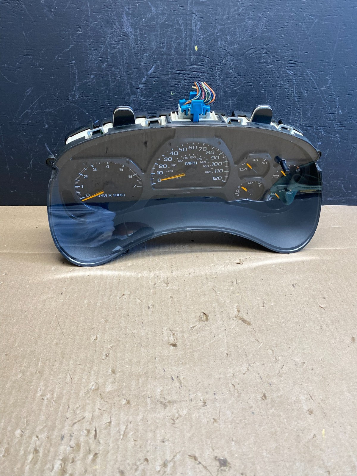 2002 to 2005 Chevrolet Trailblazer Speedometer Cluster Gauge AC6395 DG0