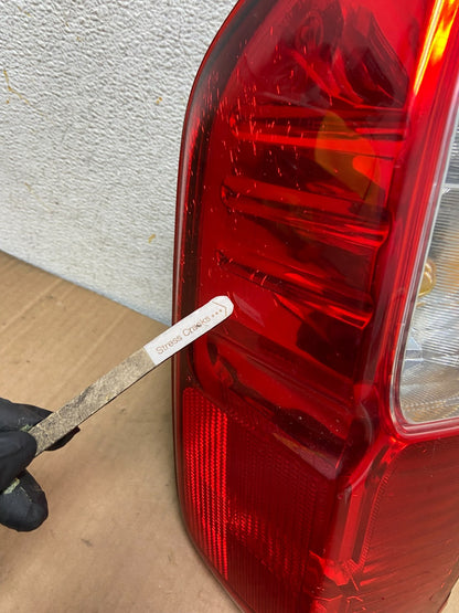 2005 to 2014 Nissan Frontier Right Passenger RH Side Tail light AI8505 LK4