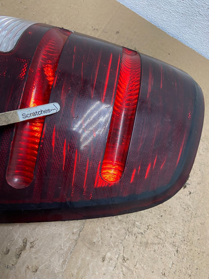 2002 to 2005 Ford Explorer Right Passenger Rh Side Tail light AC7210 DW3