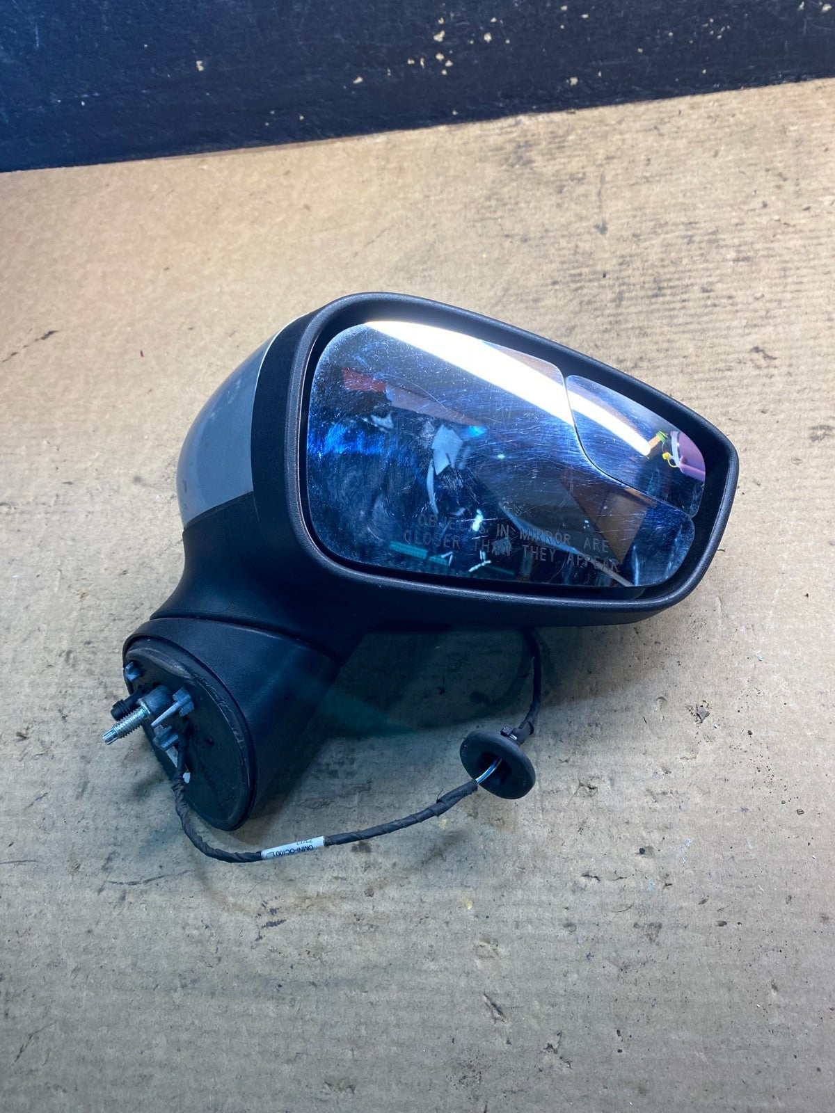 2011 to 2019 Ford Fiesta Right Passenger Side View Door Mirror Oem AA3036 MS9