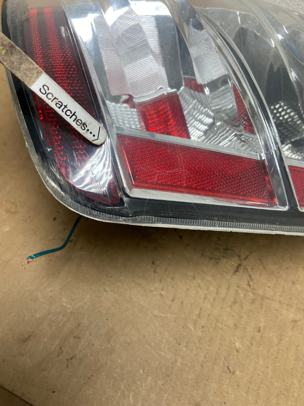 2004 - 2005 Toyota Prius Right Passenger Side Rh Tail Light AD2843 LK3