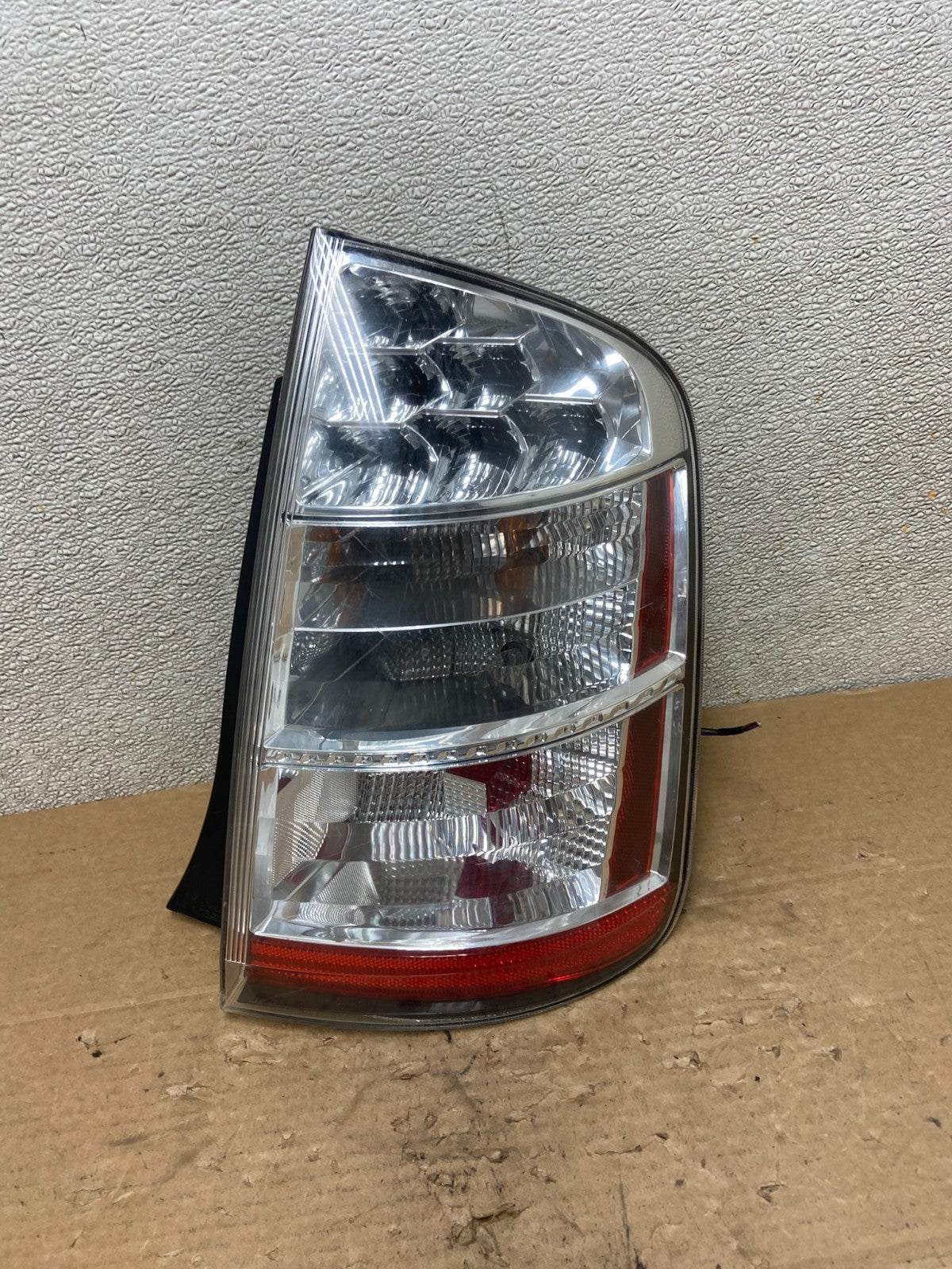 2006 to 2009 Toyota Prius Tail Light Right Passenger Side AB4721 LK0