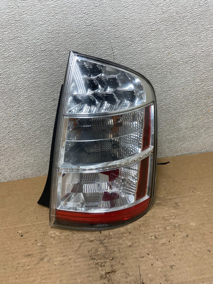 2006 to 2009 Toyota Prius Tail Light Right Passenger Side AB4721 LK0