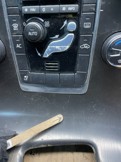 2011-2018 Volvo S60 Climate Control Radio Bezel Panel Trim Oem X0888 DG4