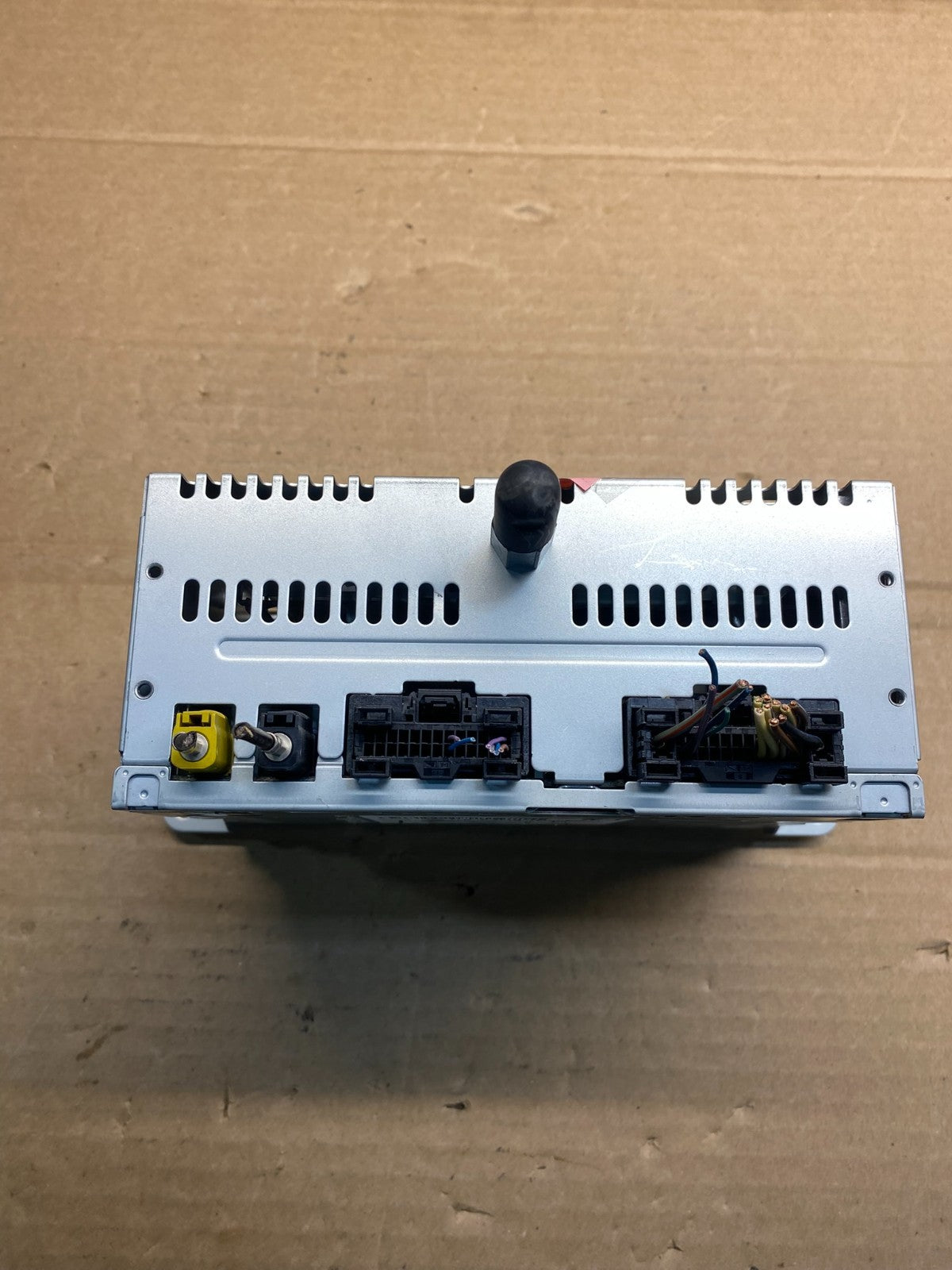 2014 2015 Ford Explorer Audio Equipment Radio Receiver AM FM CD ae8163 DG5