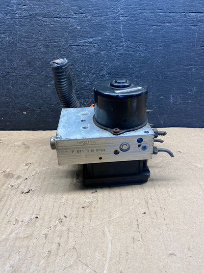 2003-2004 Toyota Sequoia ABS Brake Pump Anti Lock Module AF9422 DG3
