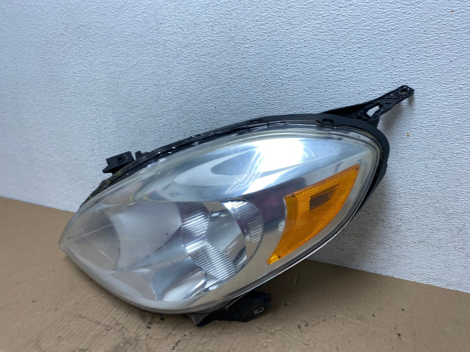 2012 2013 2014 Nissan Versa Sedan Headlight Left Driver LH AE8820 LK1