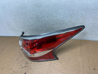 2013 2014 2015 Nissan Altima Right Passenger RH Side Tail Light AI9131 LK1