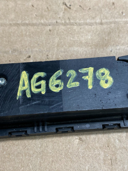 2013 - 2017 Buick Enclave Center Dash Hazard Waring Multi Switch AG6278 DG5