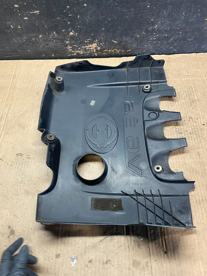 2005-2008 Nissan Quest Engine Motor Cover T4050 DG7