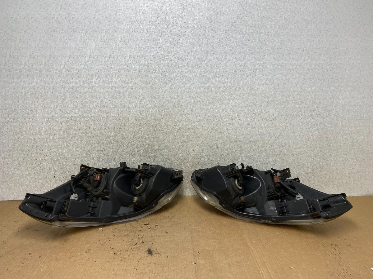 2004 to 2009 Nissan Quest Left+Right Black Headlights AI9258 LK7