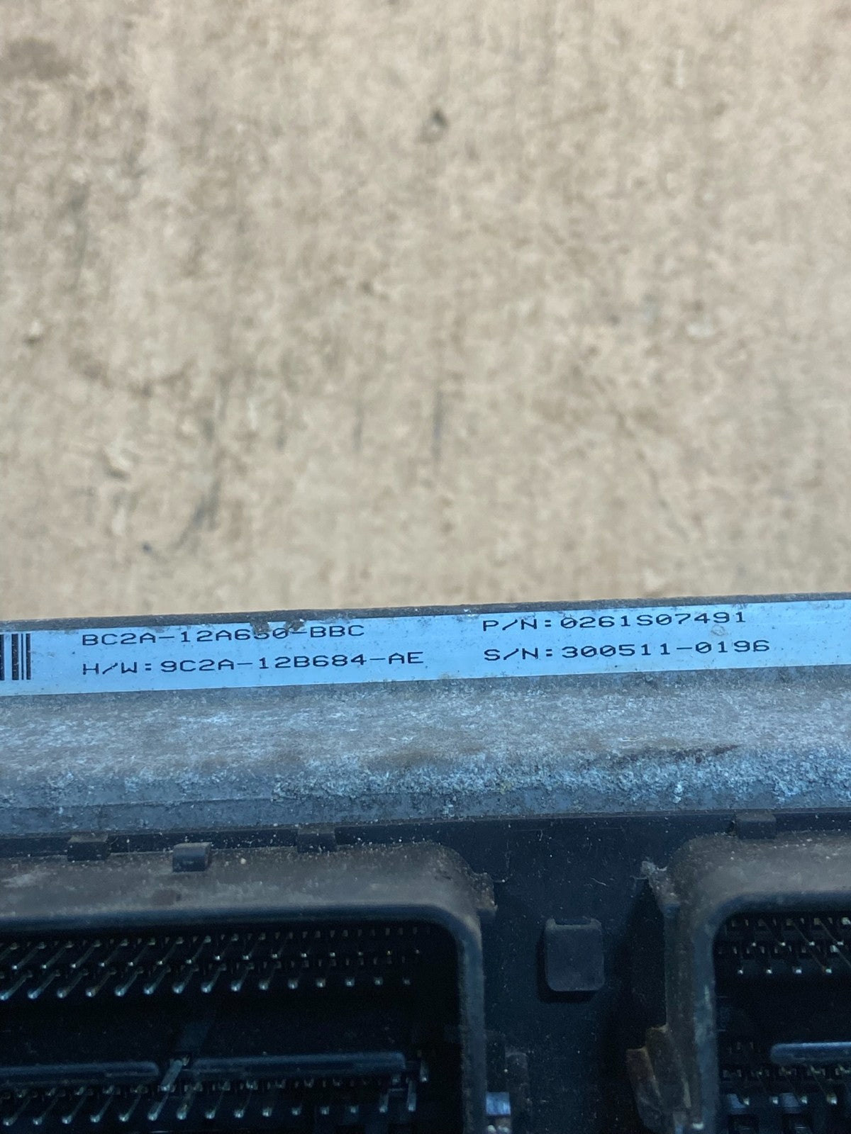 2011 2012 Ford Van E150 E250 5.4L Engine Control Module Unit ECU Z8862 DG2
