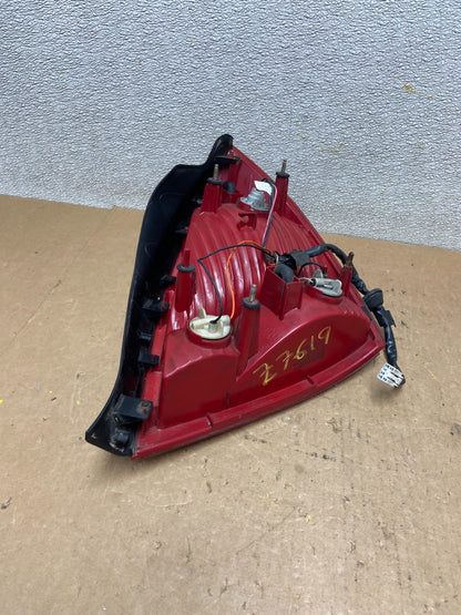 2001-2003 Sedan Hyundai Elantra Left Driver Lh Side Tail Light Oem Z7619 DW9