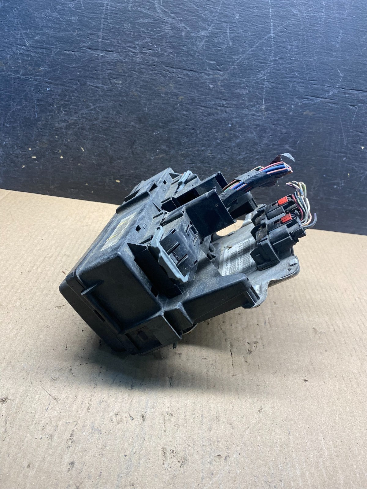 2005 Jeep Grand Cherokee Commander Fuse Box BCM Body Control Module Oe AH3324 DW3