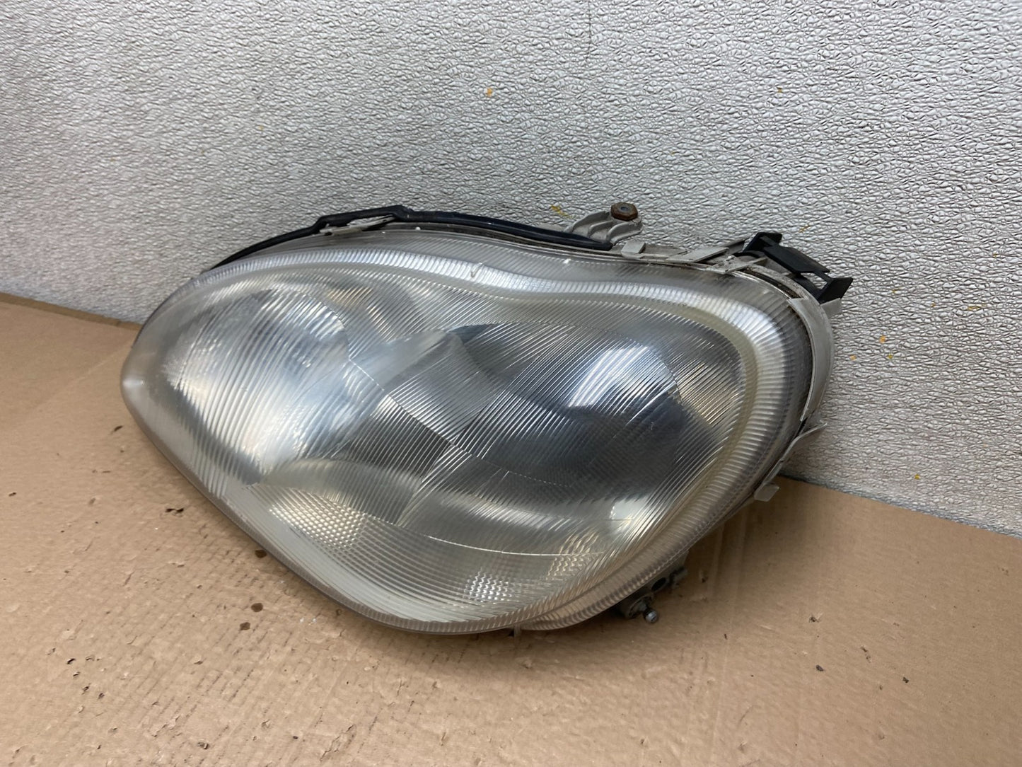 Halogen 2000 to 2002 Mercedes S-Class Left Driver LH Headlight Oem AB2503 DW1