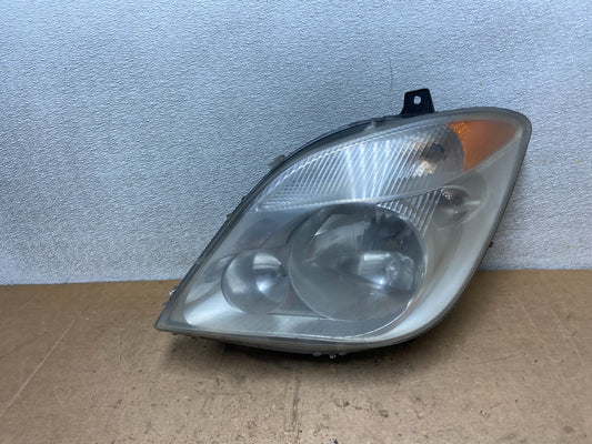 2007 to 2013 Mercedes Sprinter Headlight Left Driver Side Halogen Oem X9017 DW0