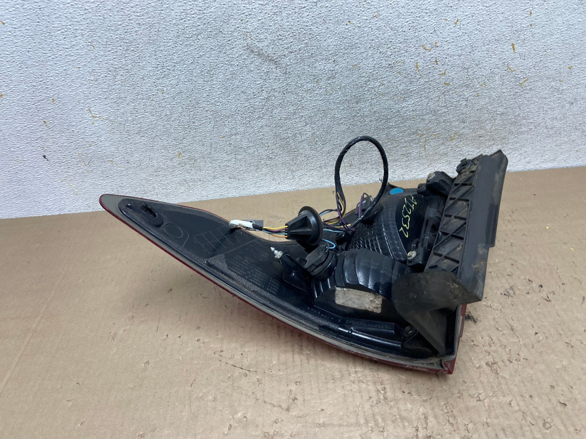 2011 2012 2013 2014 2015 Ford Explorer Left Driver LH Side Tail light AI2532 LK4