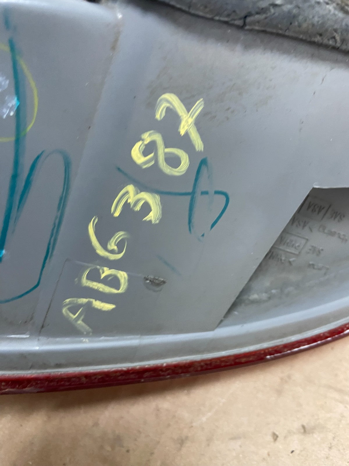 1998 1999 2000 Toyota Corolla Left Driver Lh Side Tail light AB6387 DW6