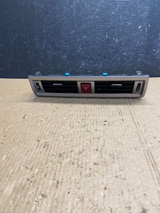 2015 - 2019 Subaru Outback Legacy Center Console A/C Air Vent AE4145 DG0