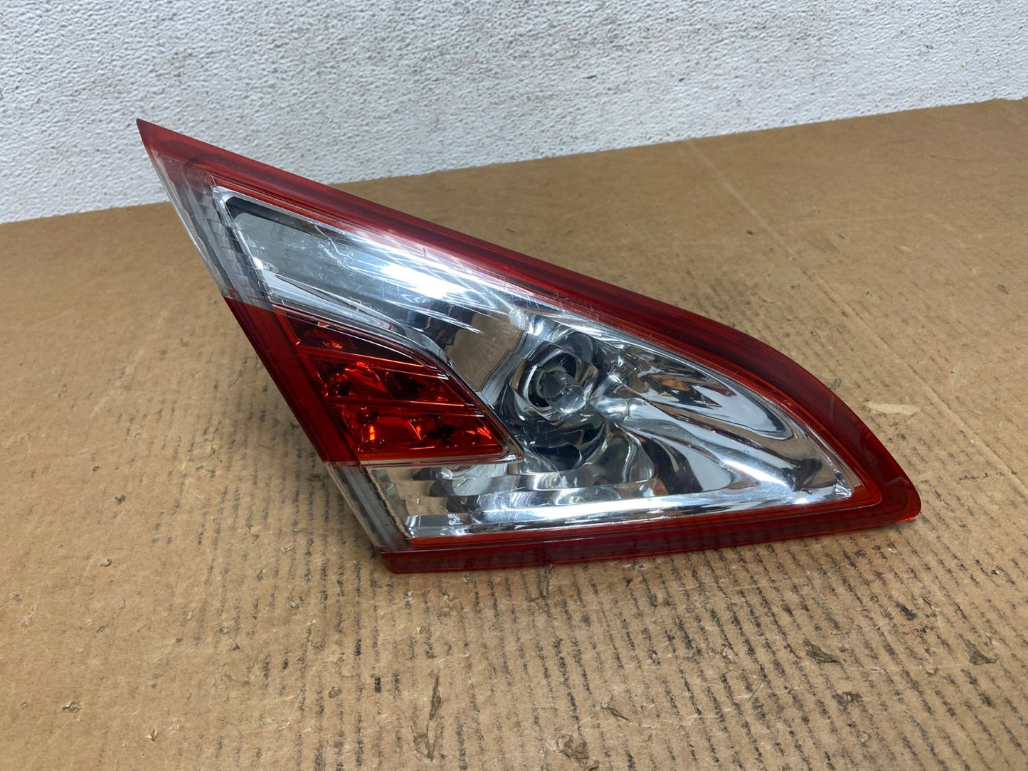 2011-2014 Nissan Murano Left Driver Lh Side Inner Tail Light AE0230 LK0
