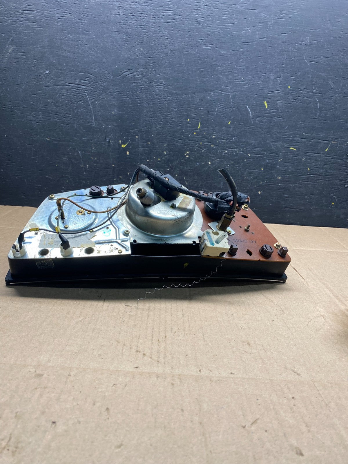 1977 - 1980 Mercedes W140 S320 Instrument Cluster Speedometer R3000 DG6