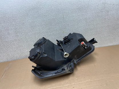 2003 to 2007 Cadillac CTS Right Passenger RH Halogen Headlight AA8671 DW5