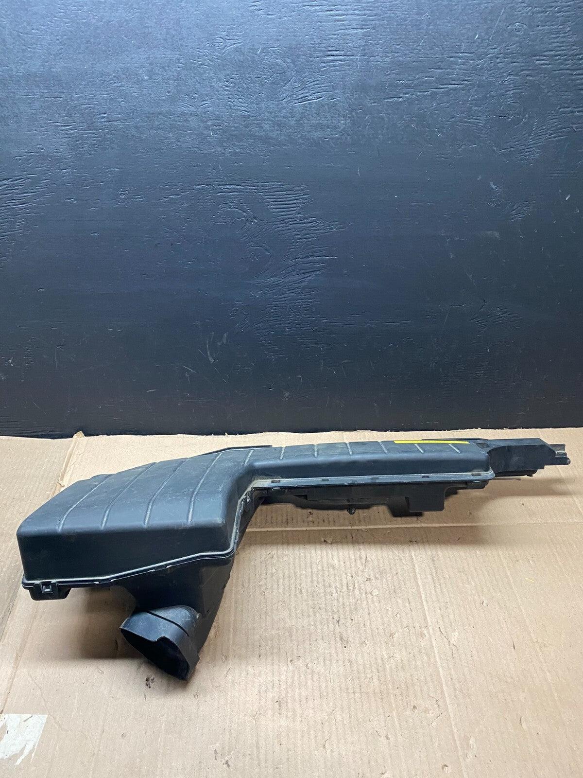 2008 to 2014 Nissan Murano Upper Air Intake Duct D9355 DG10