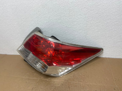 2008 to 2012 Honda Accord Sedan Tail light Right Passenger RH Side AB8165 LK1