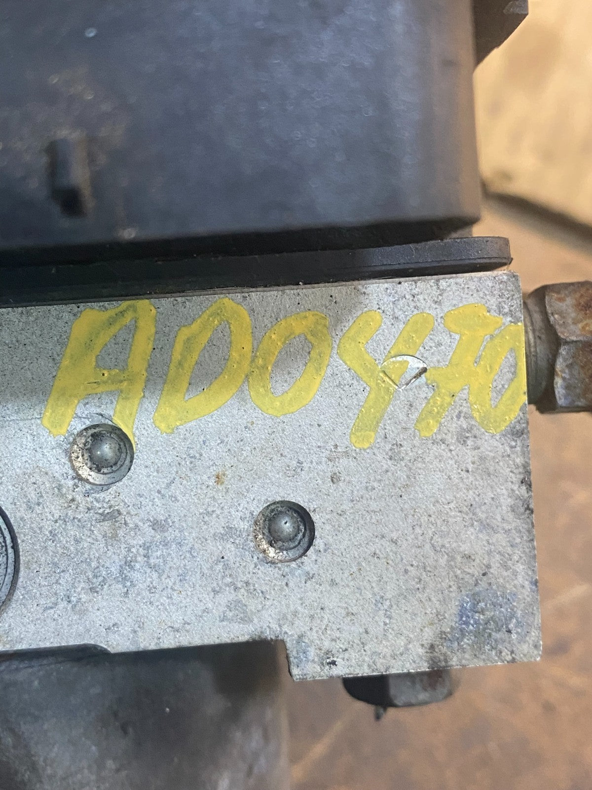 2008 GMC Yukon Chevrolet Tahoe ABS Anti Lock Brake Pump AD0470 DW7