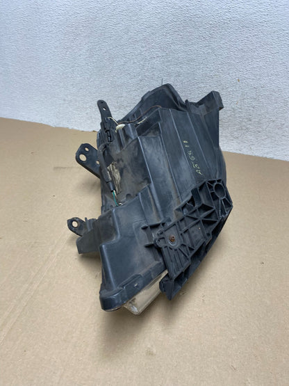 2008 to 2012 Nissan Versa Headlight Right Passenger Rh Side AG6811 DW8