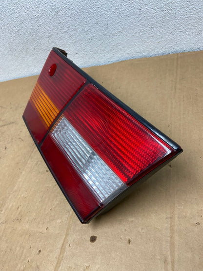 1997 1998 1999 Lexus ES300 Right Passenger Side Tail Light Inner AC8631 LK2