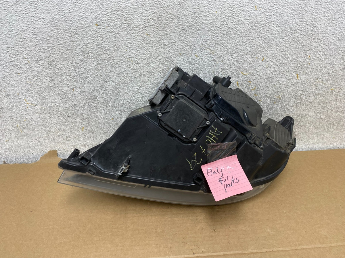 2009-2011 Bmw 3 Series 328i 4/D Sedan Right Passenger Headlight Xenon AH77496