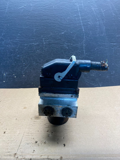 2011 - 2014 Ford E250 E350 Van ABS Anti Lock Brake Pump Module AE9998 DG3