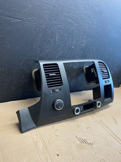 2007 to 2014 Silverado Sierra Center Console Radio Bezel Air Vents ad7129 DG1