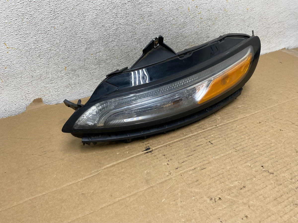 2014 - 2018 Jeep Cherokee Left Driver LH Side LED Headlight AH7922 DW1